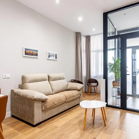 Av Poniente Playa Apartment *