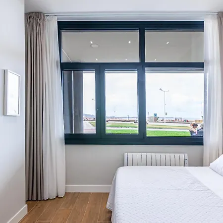 Av Poniente Playa Apartment Gijon