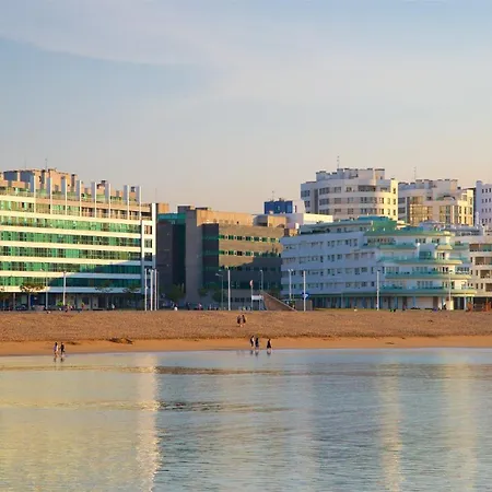 Av Poniente Playa * Gijon